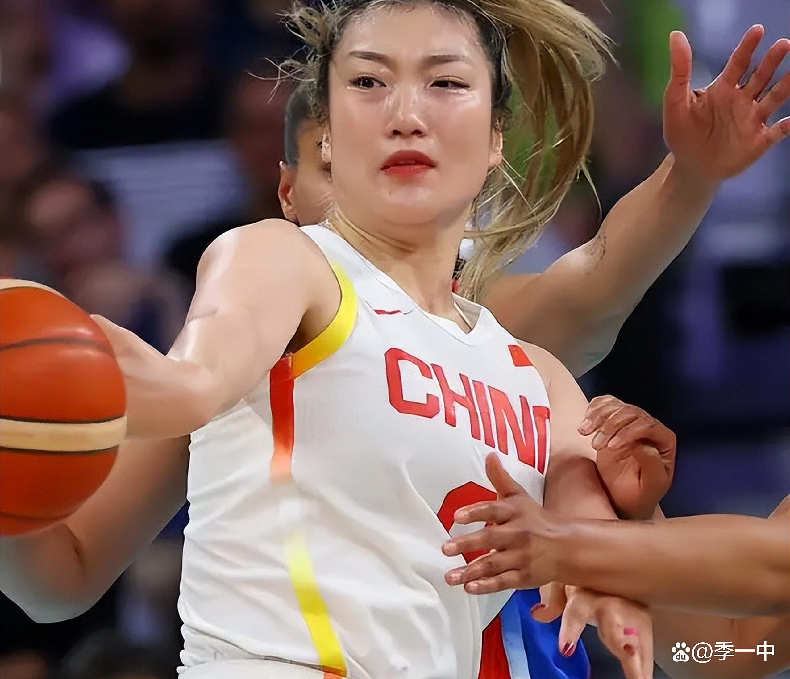 郑薇执教：女篮重返世界强队的关键的简单介绍
