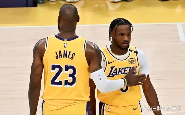 九游体育网页版-包含球员父子档：NBA“家族传承”有多强？的词条