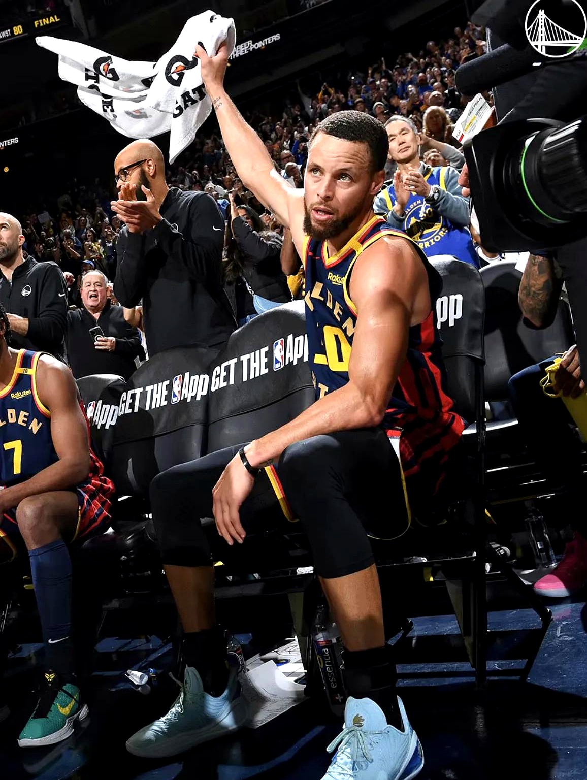 库里家庭生活曝光:真是人生赢家的简单介绍 库里家庭生活曝光:真是人生赢家的简单介绍